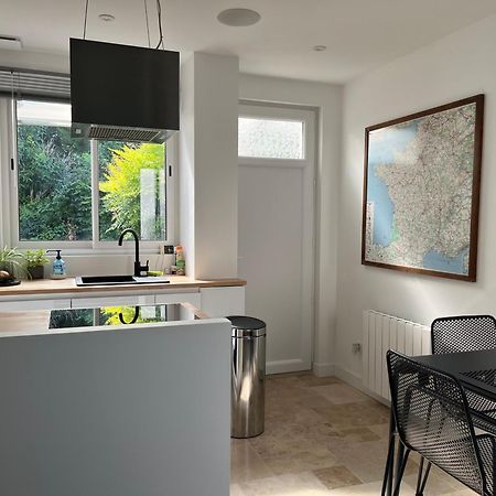 Appartamento Loft Avec Terrasse Et Jardin Angoulême Esterno foto